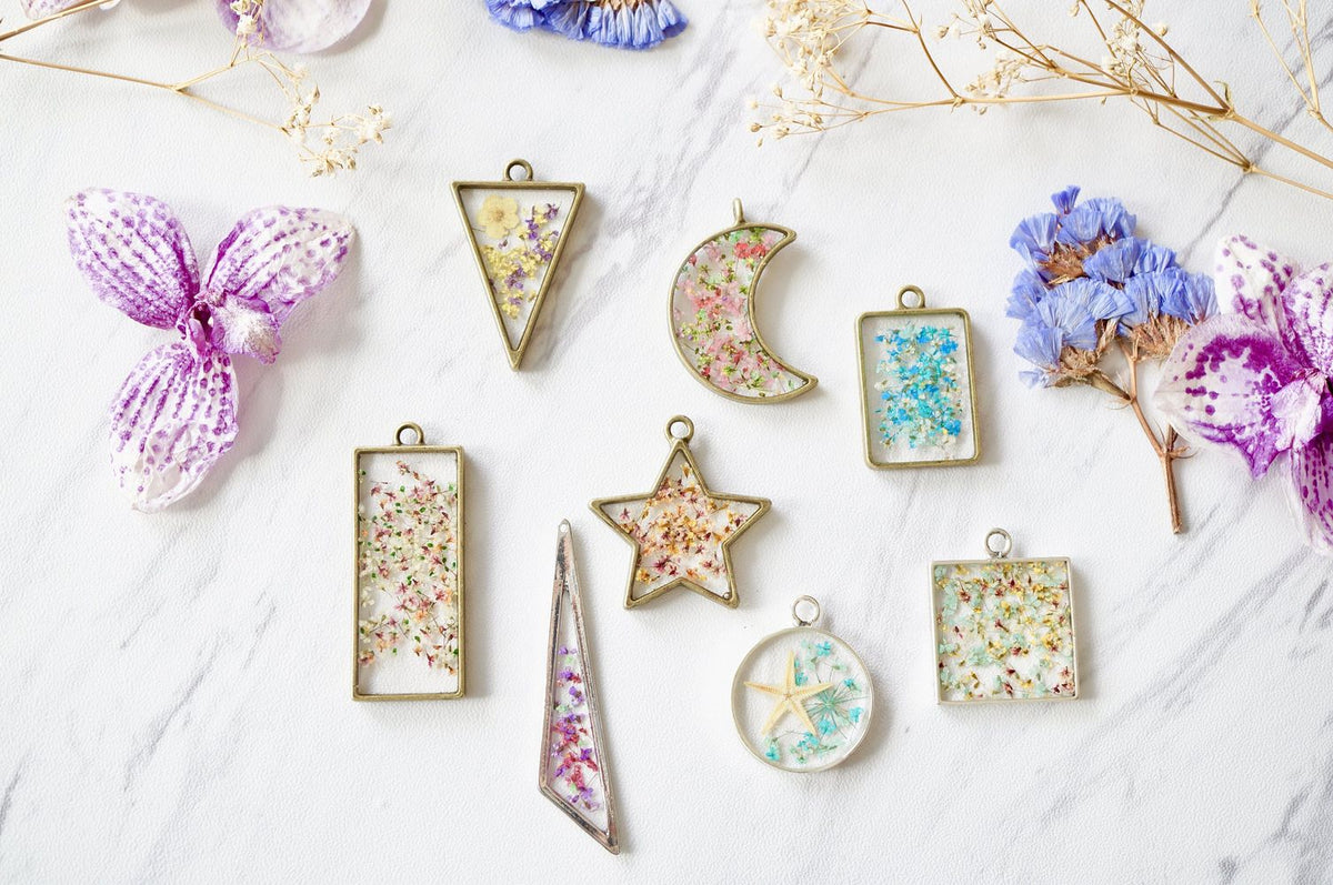 Real Pressed Flowers in Resin, Gold Dog Necklace in Blue and Pink