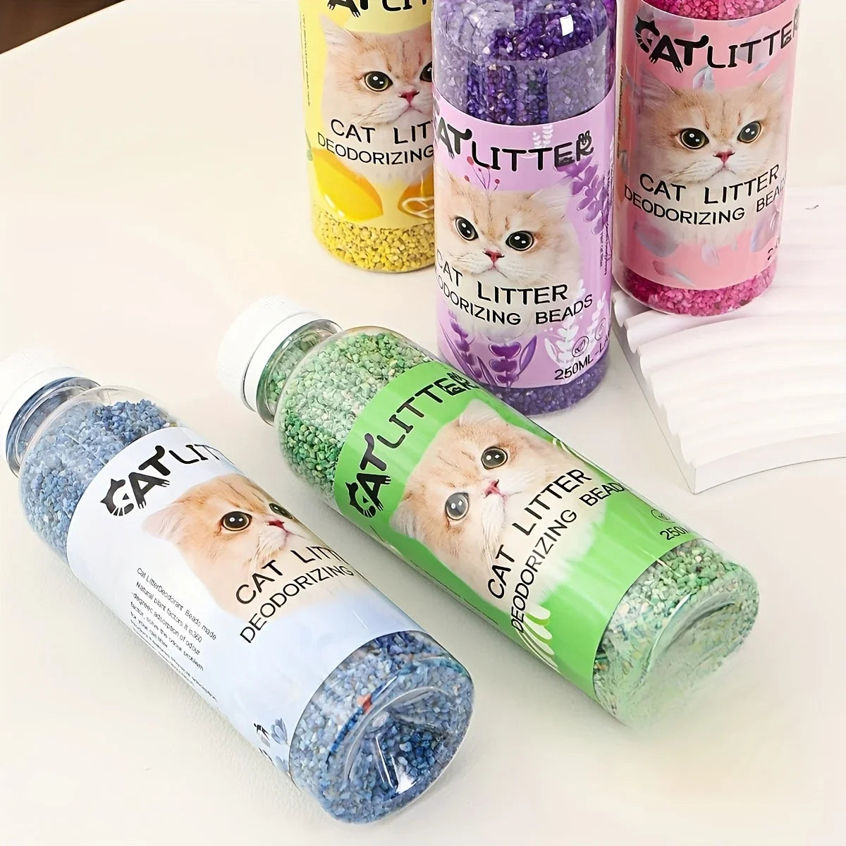 A Bottle of Cat Litter Deodorizing Beads - Make Your Home Smell Comfortable and Remove Odors